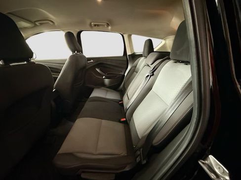 Used 2018 Ford Escape SE image 24