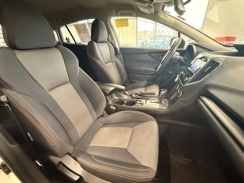 Used 2021 Subaru Crosstrek 2.0i Premium image 15