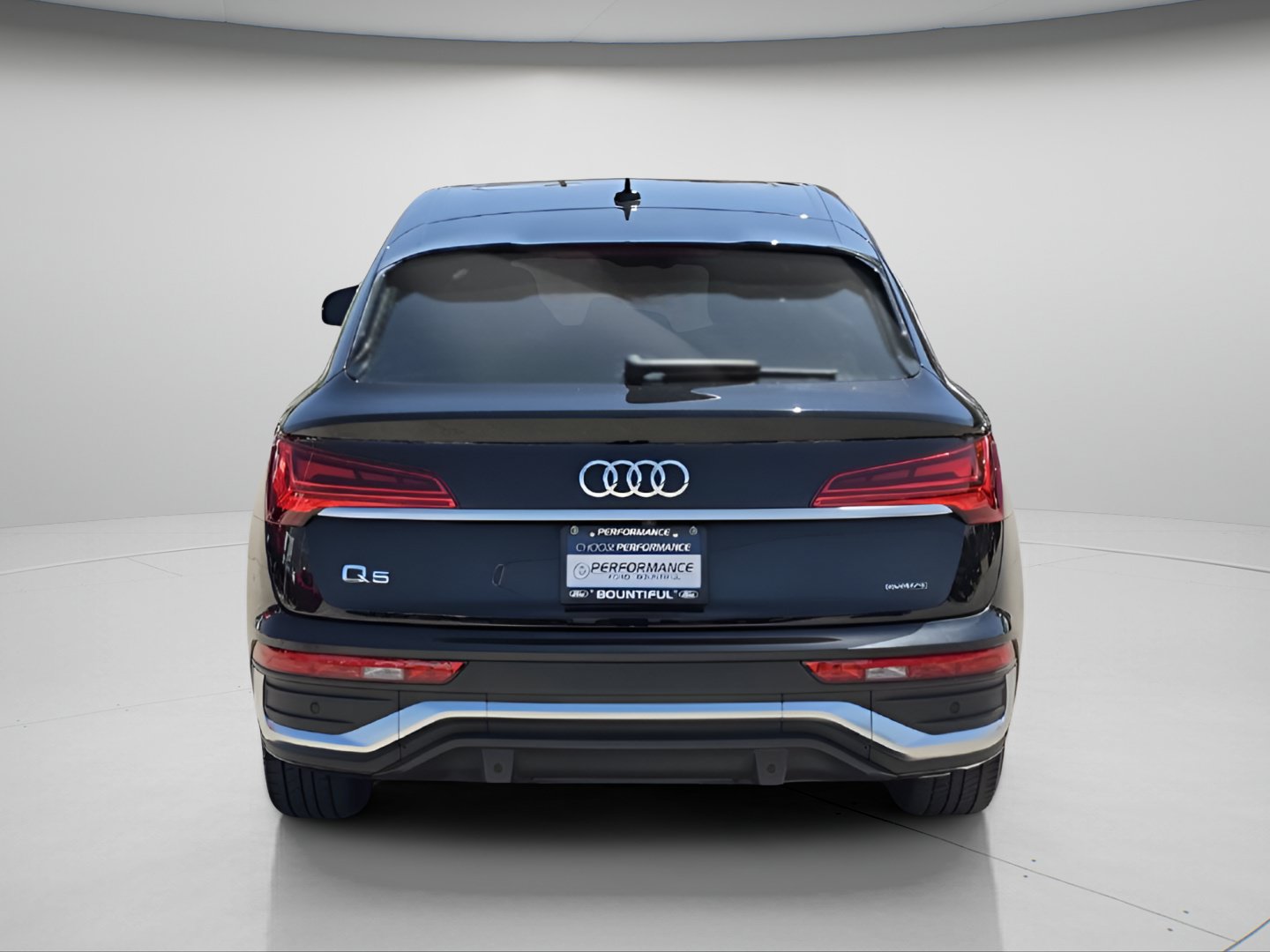 Used 2022 Audi Q5 2.0T Premium w/ Convenience Package AWD/4WD image 22