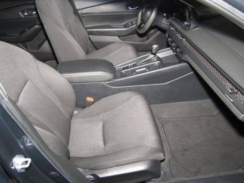 Certified 2023 Honda Accord EX image 20