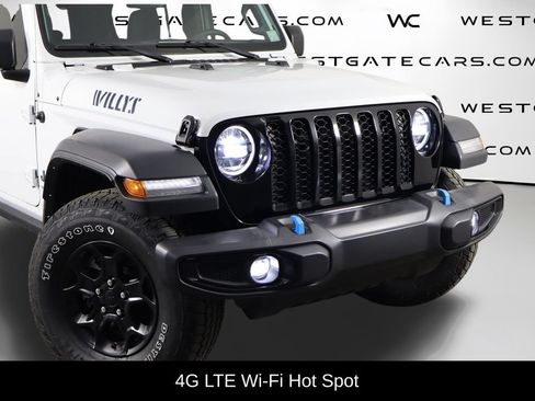 Used 2023 Jeep Wrangler Unlimited w/ Sun & Screen Package AWD/4WD image 50