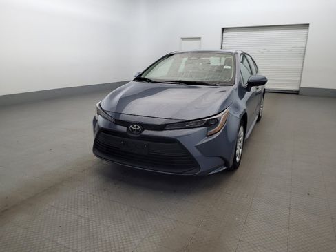 Used 2024 Toyota Corolla LE FWD image 15
