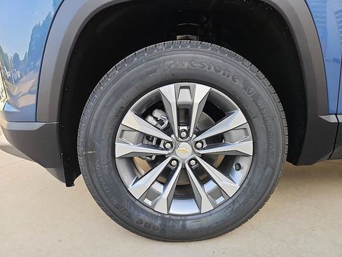 New 2026 Chevrolet Equinox LT FWD image 8
