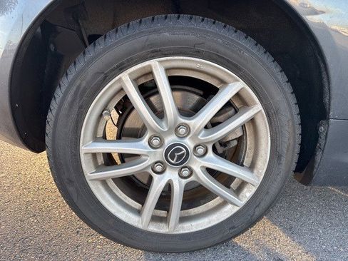 Used 2015 MAZDA MX-5 Miata Sport image 14