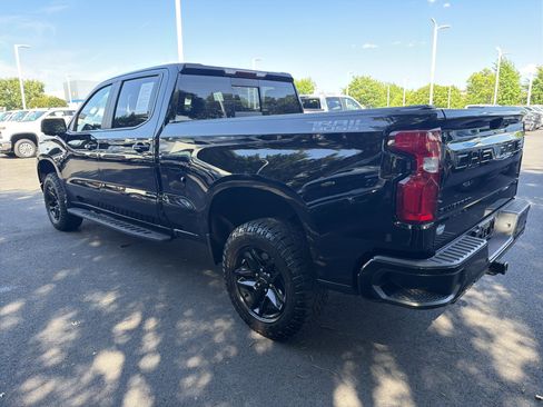 Used 2022 Chevrolet Silverado 1500 LT Trail Boss w/ LT Trail Boss Premium Package AWD/4WD image 10