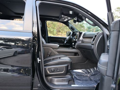Used 2021 RAM 1500 Limited w/ Night Edition image 41