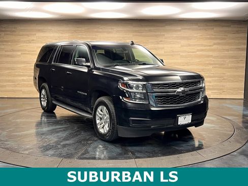 Used 2019 Chevrolet Suburban LS image 1