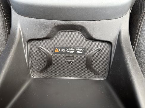 Used 2019 Chevrolet Colorado ZR2 image 24