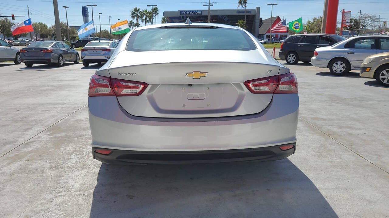 Used 2019 Chevrolet Malibu LT FWD image 9
