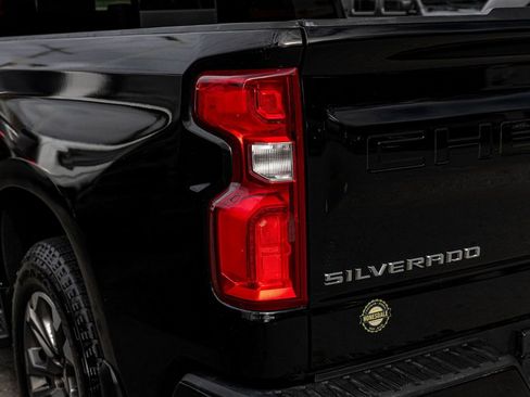 Used 2023 Chevrolet Silverado 1500 High Country w/ Z71 Off-Road Package image 38