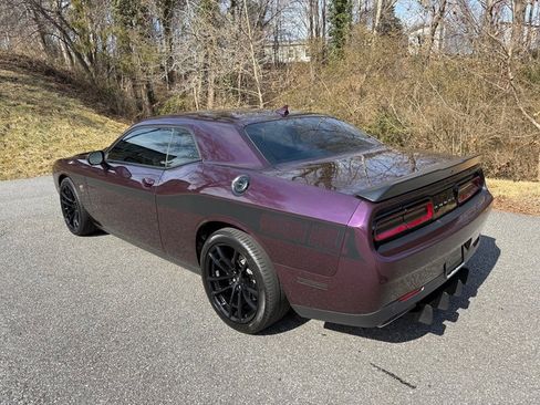 Used 2021 Dodge Challenger R/T Scat Pack image 8