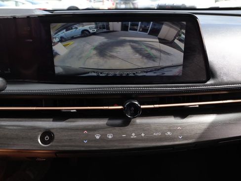 Used 2024 Nissan Ariya ENGAGE image 30