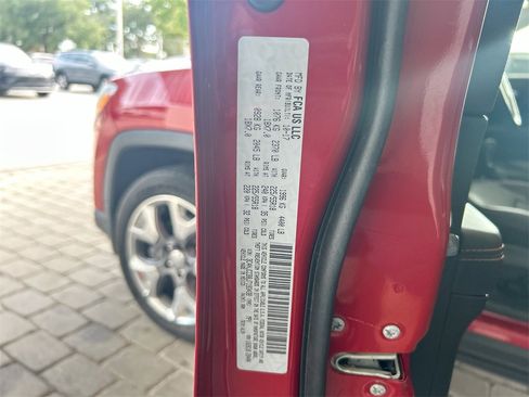 Used 2018 Jeep Compass Limited w/ Navigation Group image 48