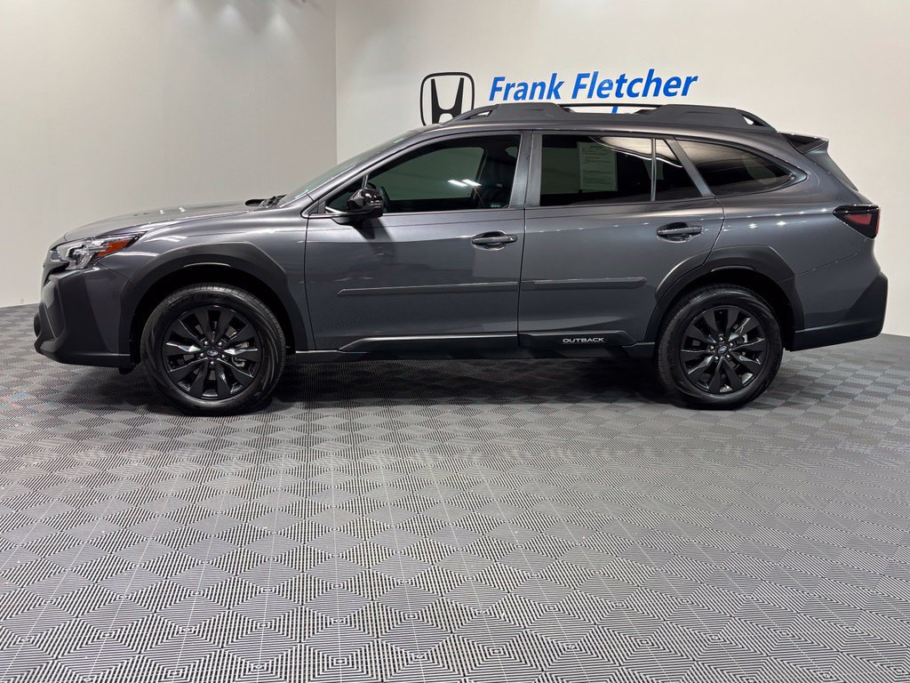 Used 2024 Subaru Outback Onyx Edition XT AWD/4WD image 2