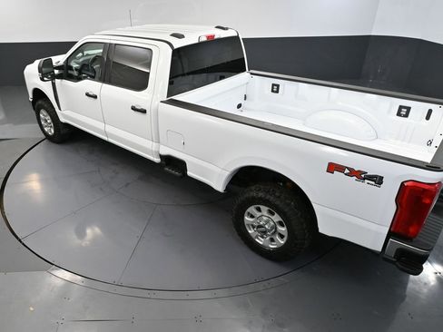Used 2023 Ford F350 XLT w/ FX4 Off-Road Package image 53