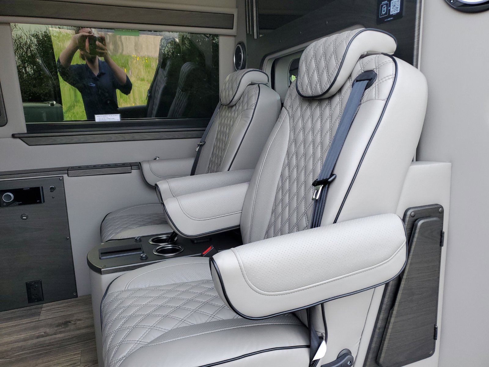 Used 2023 Mercedes-Benz Sprinter 3500 image 14