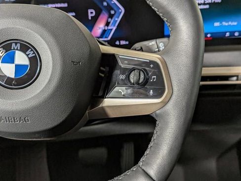 Used 2026 BMW iX xDrive60 w/ Premium Package image 26