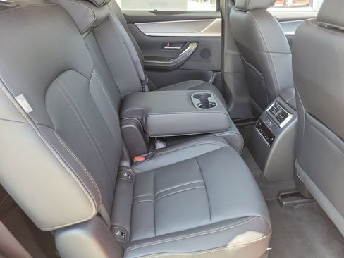 New 2026 MAZDA CX-90 Plug-In Hybrid w/ Preferred image 19