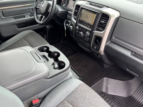 Used 2016 RAM 1500 Big Horn RWD image 15