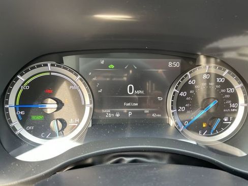 Used 2022 Toyota Highlander Bronze Edition image 16