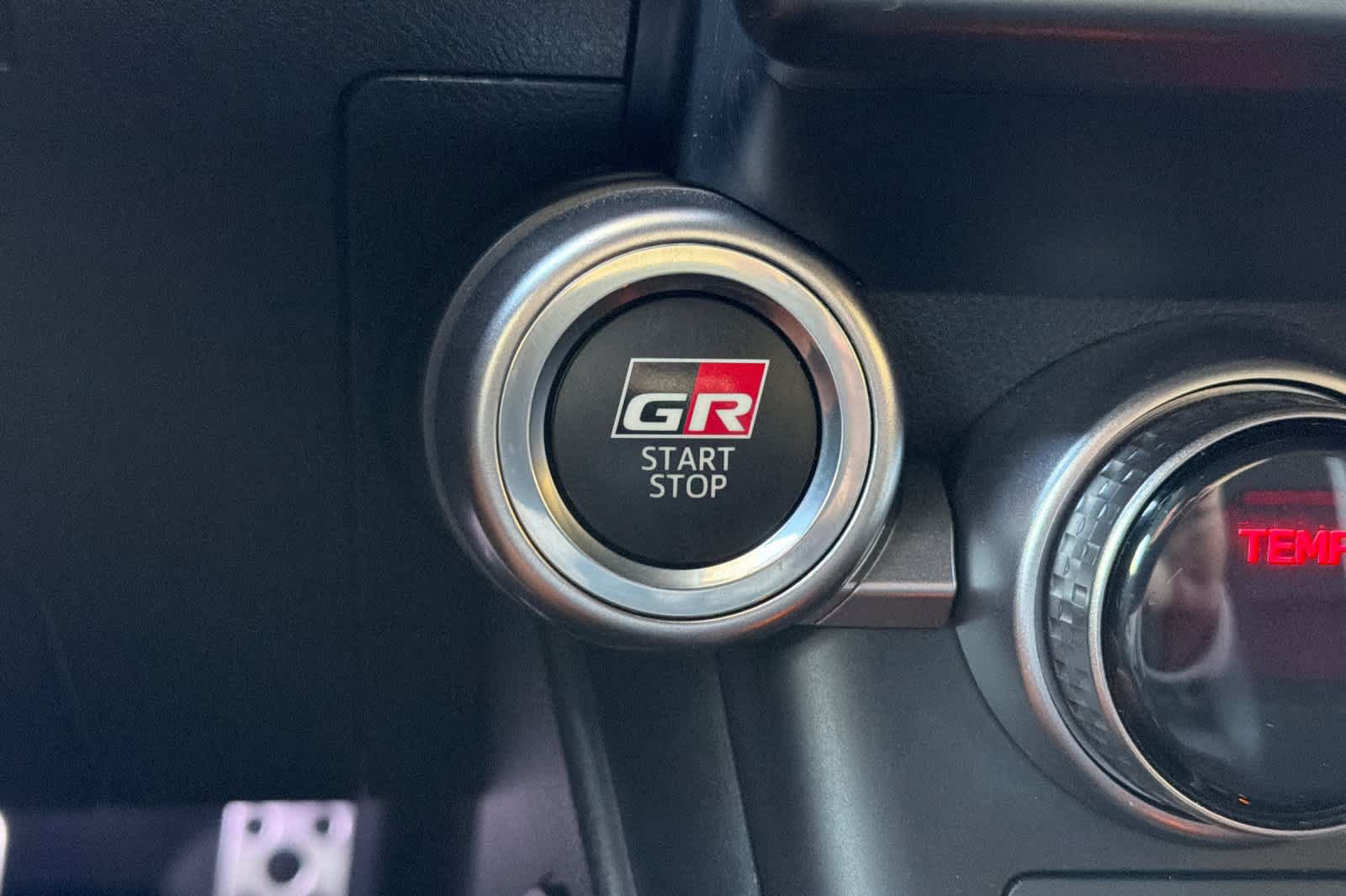 Used 2024 Toyota GR86 Premium RWD image 20