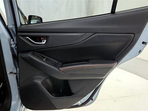 Used 2018 Subaru Crosstrek 2.0i Limited image 19