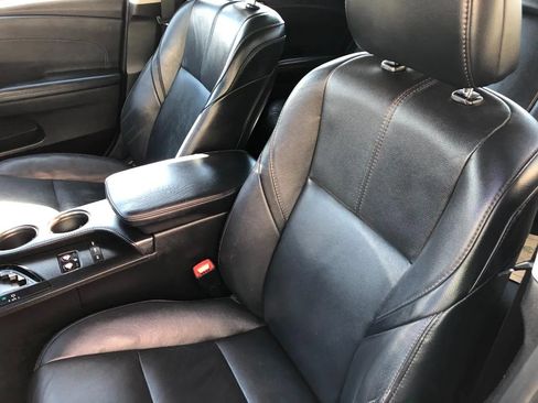 Used 2013 Toyota Avalon XLE Touring FWD image 12