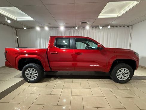 New 2026 Toyota Tacoma SR5 AWD/4WD image 6