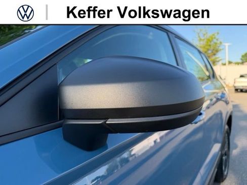 New 2026 Volkswagen Taos S FWD image 9