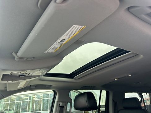 Used 2020 GMC Yukon XL SLT image 14