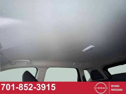 Certified 2023 Nissan Rogue S image 40