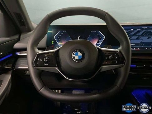 Used 2025 BMW 530i xDrive image 10