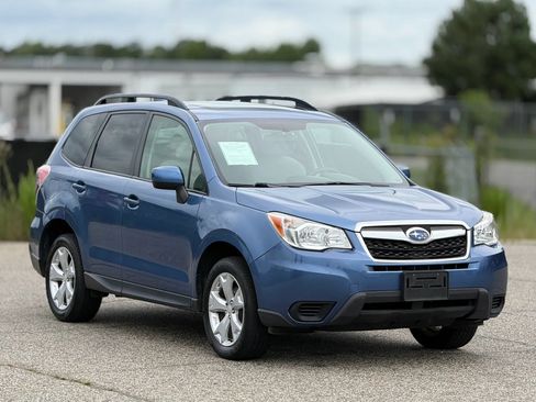 Used 2016 Subaru Forester 2.5i Premium w/ All-Weather Package AWD/4WD image 1