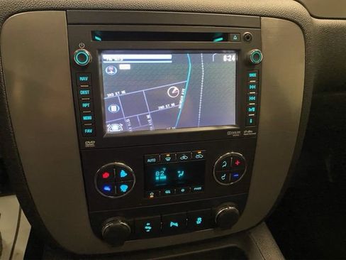 Used 2013 Chevrolet Silverado 2500 LTZ image 10