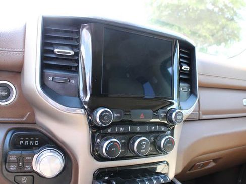 Used 2021 RAM 1500 Laramie AWD/4WD image 21