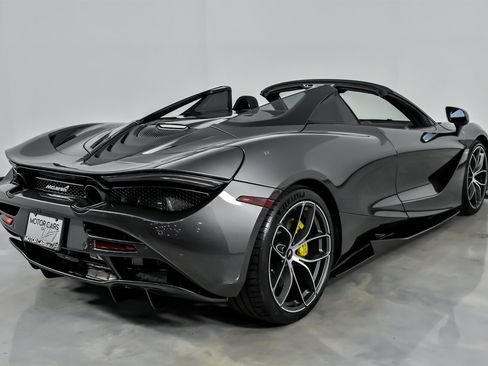 Used 2019 McLaren 720S Performance image 17