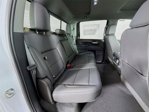 New 2026 GMC Sierra 2500 SLT w/ SLT Premium Package AWD/4WD image 28