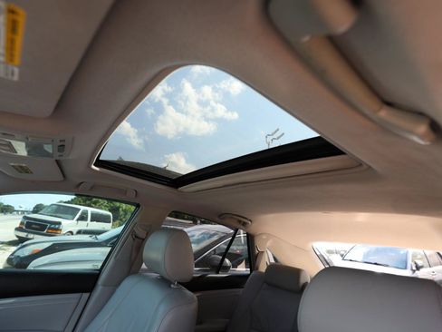 Used 2004 Lexus RX 330 AWD image 19