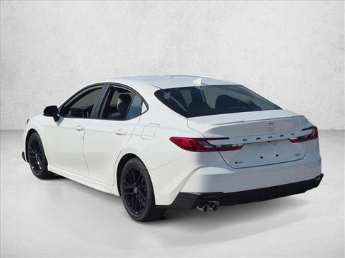 New 2026 Toyota Camry SE FWD image 9
