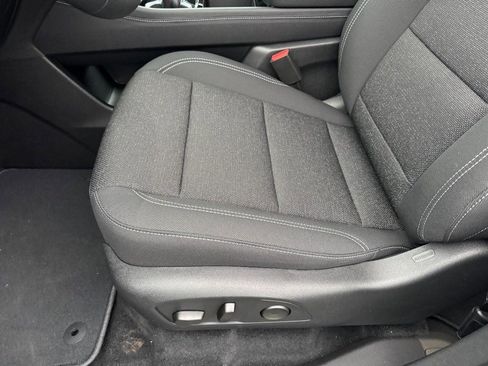 New 2026 Chevrolet Traverse LT w/ Driver Confidence Package image 34