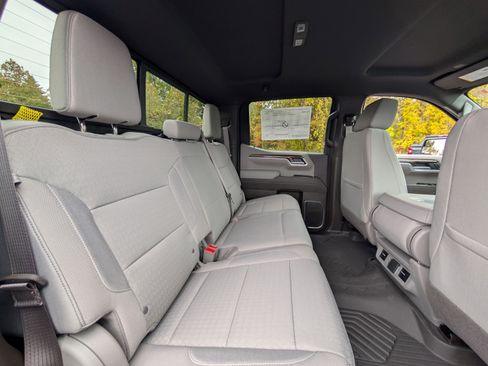 New 2026 Chevrolet Silverado 1500 LT w/ All Star Edition Plus image 32