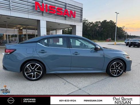 Certified 2024 Nissan Sentra SR w/ SR Premium Package image 7
