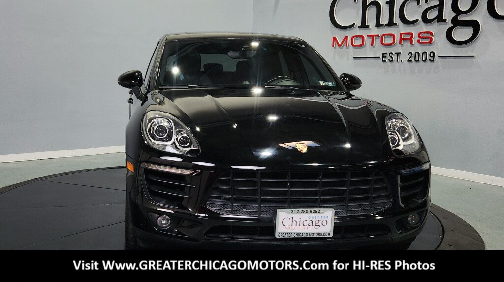 Used 2018 Porsche Macan AWD/4WD image 3