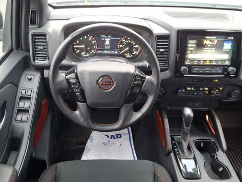 Used 2024 Nissan Frontier PRO-4X w/ Off-Road Protection Package image 11