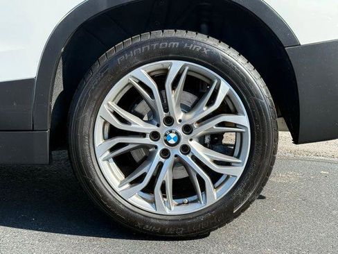 Used 2019 BMW X2 xDrive28i w/ Convenience Package AWD/4WD image 16