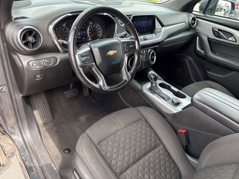 Used 2019 Chevrolet Blazer LT image 11