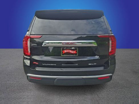 Used 2024 GMC Yukon XL SLT AWD/4WD image 5
