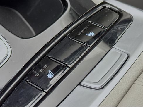 Used 2022 Hyundai Tucson SEL w/ Winter Package image 19