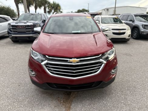Used 2019 Chevrolet Equinox Premier FWD image 2