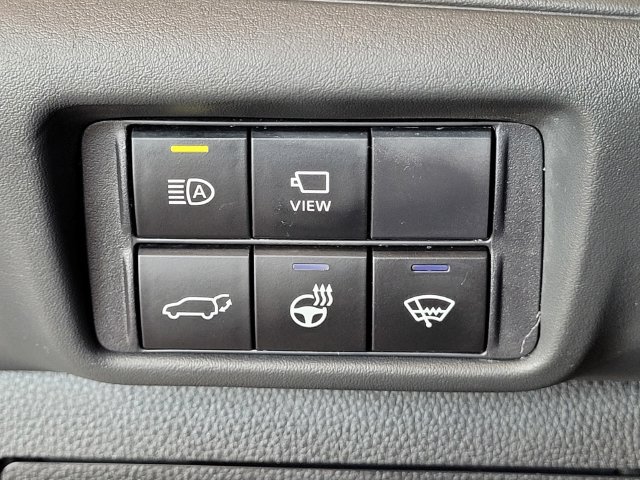 Certified 2021 Toyota Highlander Limited AWD/4WD image 16